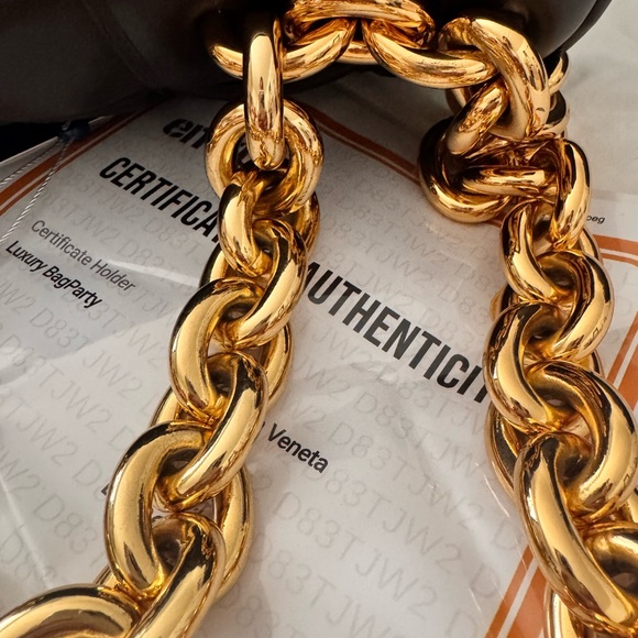 Elegant 🔥Bottega Veneta Chain Cassette ChocolatePadded Intreccio Leather - Picture 9 of 16